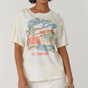 FREE PEOPLE NWOT Daydreamer Beach Boys In Concert Boyfriend Band Tee Oversized